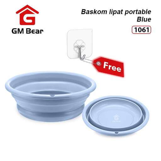 blue plate with lid and lid.