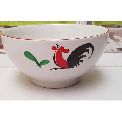 a bowl with a rooster on it.