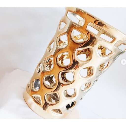 this ring is made of gold.