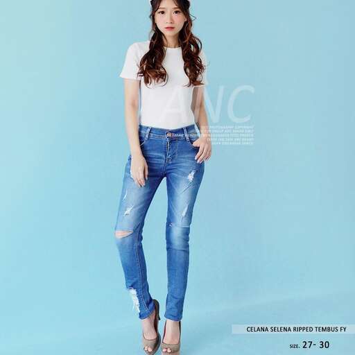 jeans with a white tee