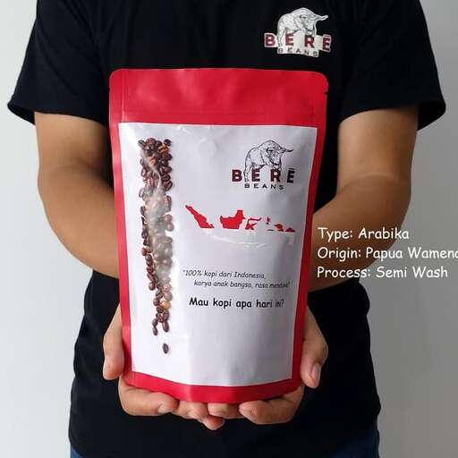 a bag of food for the women